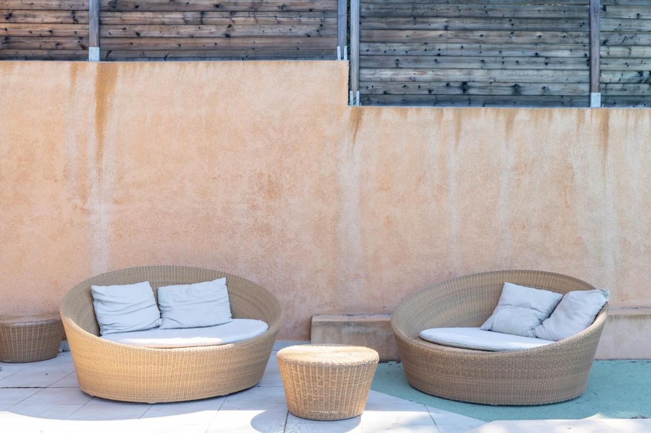 Entre Amie & Spa Cantaron Exterior photo